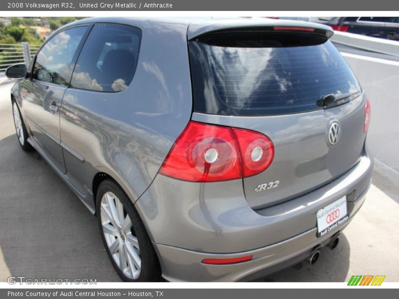 United Grey Metallic / Anthracite 2008 Volkswagen R32