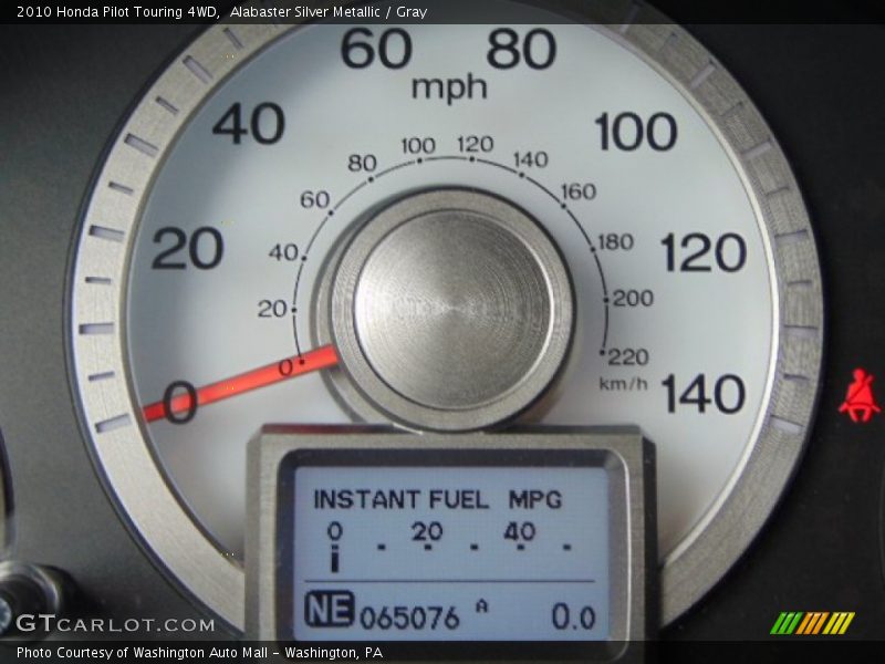 Alabaster Silver Metallic / Gray 2010 Honda Pilot Touring 4WD