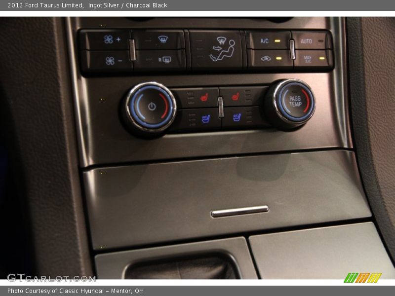 Ingot Silver / Charcoal Black 2012 Ford Taurus Limited