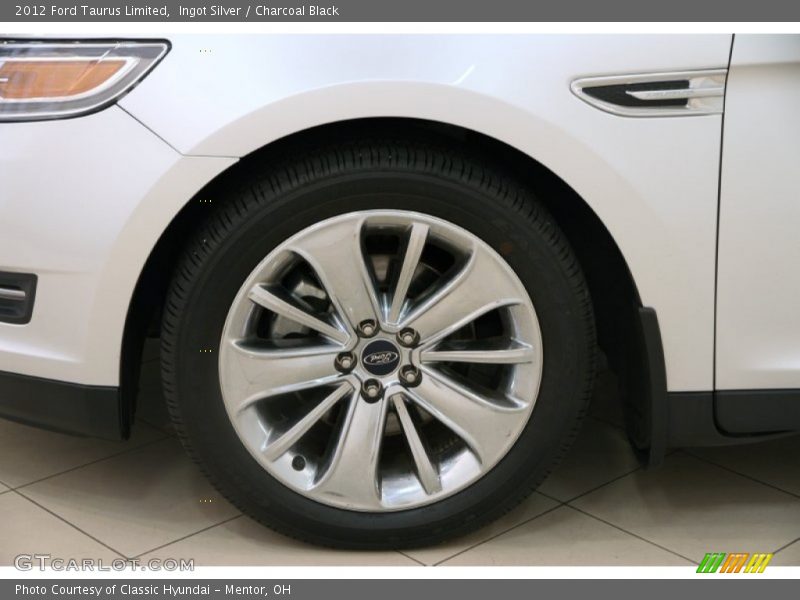 Ingot Silver / Charcoal Black 2012 Ford Taurus Limited