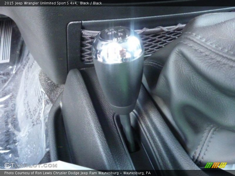 Black / Black 2015 Jeep Wrangler Unlimited Sport S 4x4
