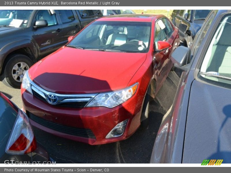 Barcelona Red Metallic / Light Gray 2013 Toyota Camry Hybrid XLE