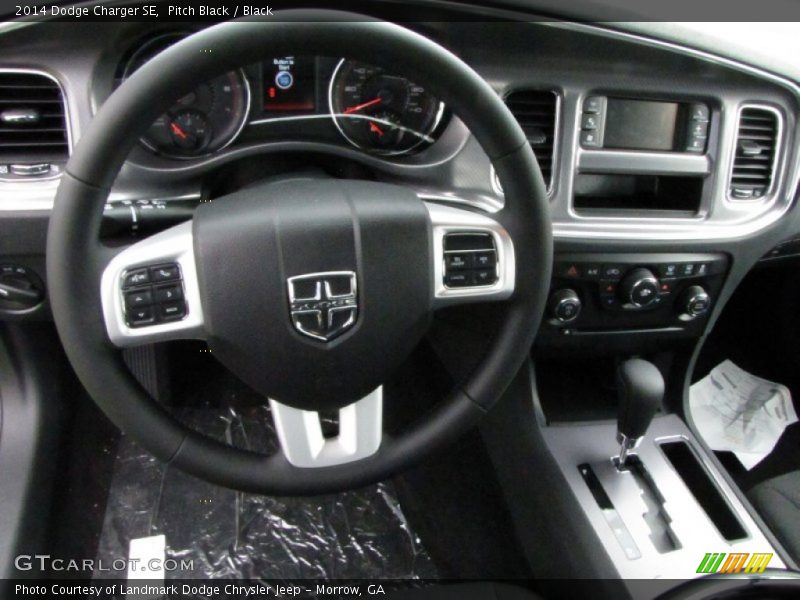 Pitch Black / Black 2014 Dodge Charger SE