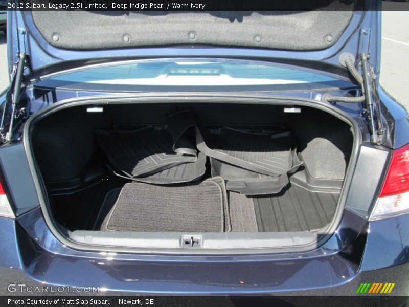 Deep Indigo Pearl / Warm Ivory 2012 Subaru Legacy 2.5i Limited