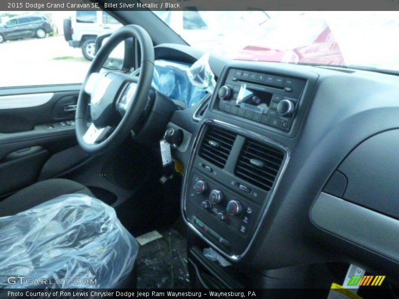 Billet Silver Metallic / Black 2015 Dodge Grand Caravan SE