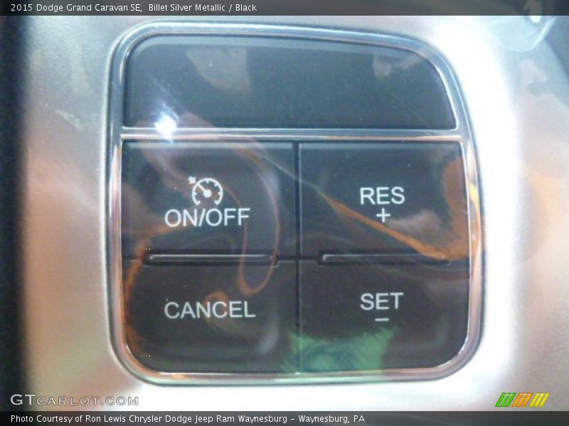 Billet Silver Metallic / Black 2015 Dodge Grand Caravan SE