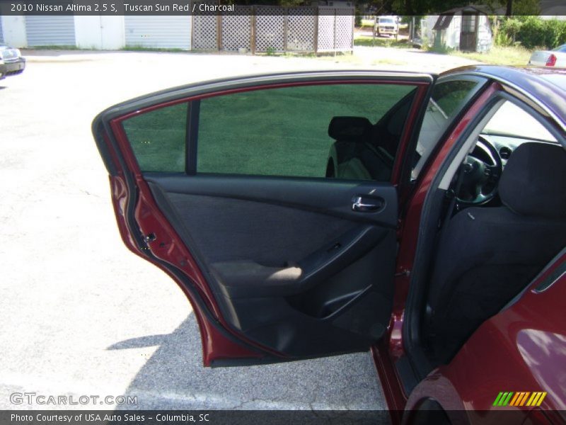 Tuscan Sun Red / Charcoal 2010 Nissan Altima 2.5 S