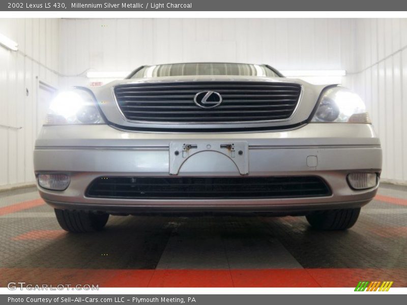 Millennium Silver Metallic / Light Charcoal 2002 Lexus LS 430