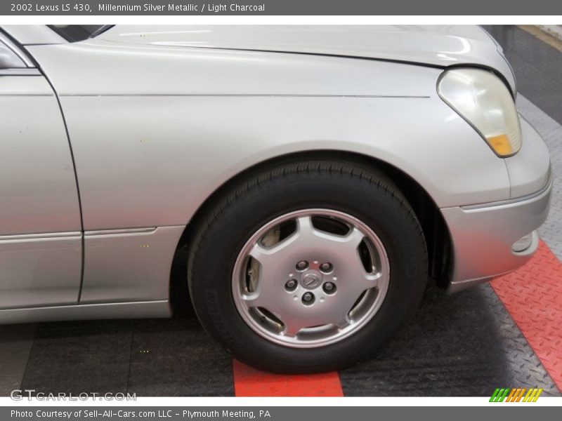 Millennium Silver Metallic / Light Charcoal 2002 Lexus LS 430
