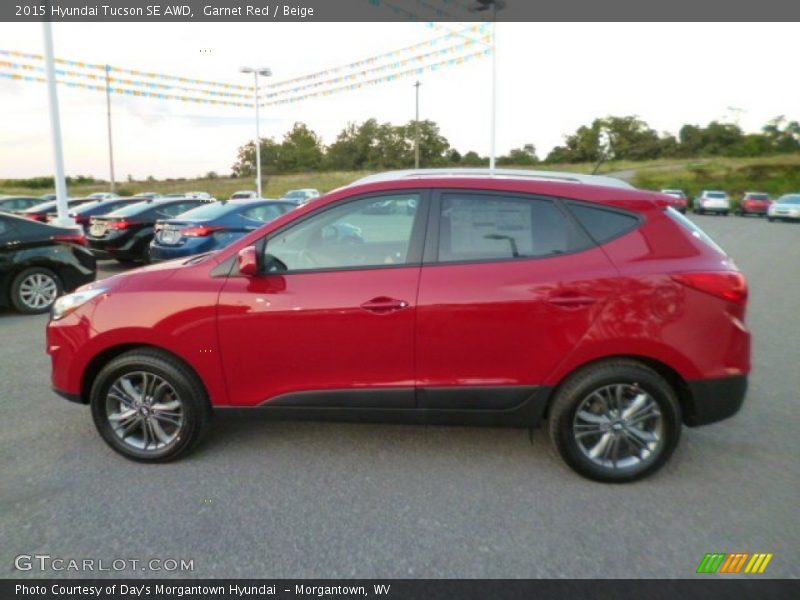 Garnet Red / Beige 2015 Hyundai Tucson SE AWD