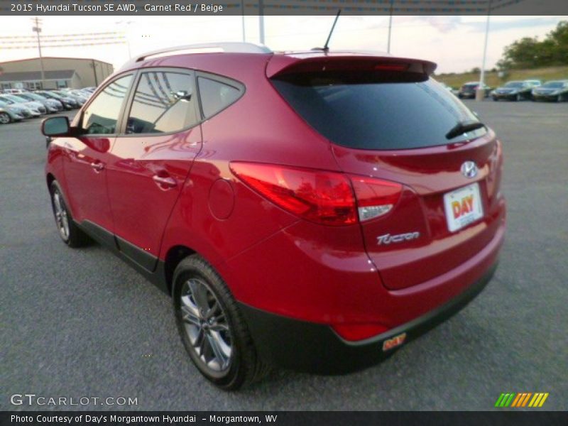 Garnet Red / Beige 2015 Hyundai Tucson SE AWD