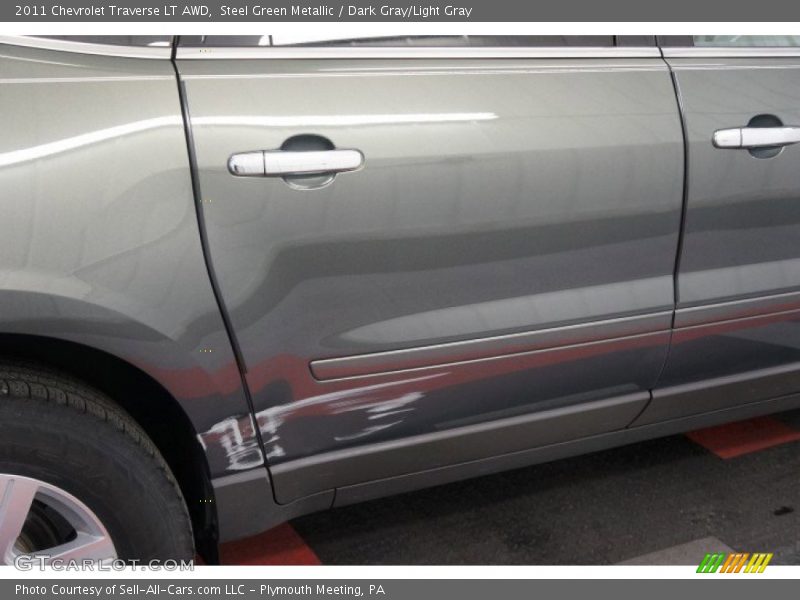 Steel Green Metallic / Dark Gray/Light Gray 2011 Chevrolet Traverse LT AWD
