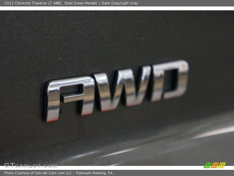 Steel Green Metallic / Dark Gray/Light Gray 2011 Chevrolet Traverse LT AWD
