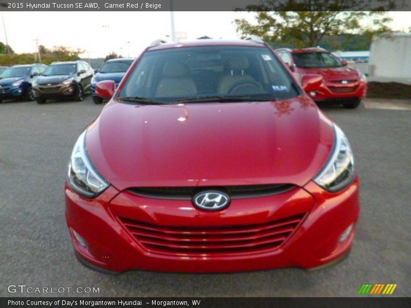 Garnet Red / Beige 2015 Hyundai Tucson SE AWD