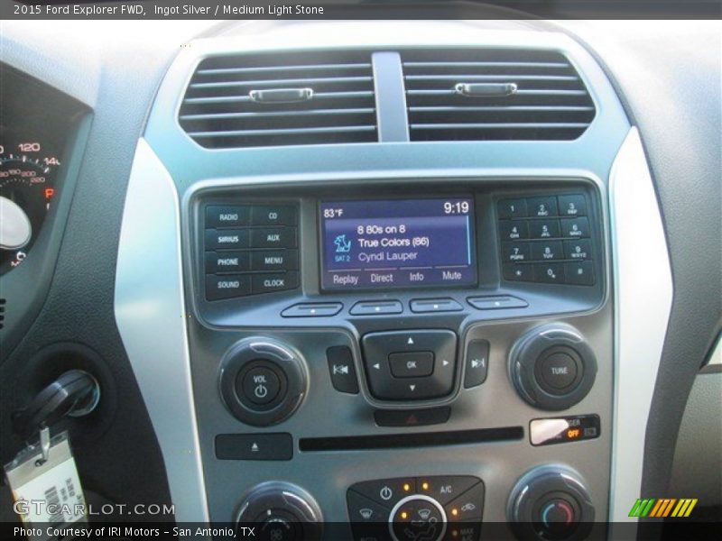 Ingot Silver / Medium Light Stone 2015 Ford Explorer FWD