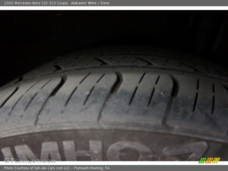 Alabaster White / Stone 2003 Mercedes-Benz CLK 320 Coupe