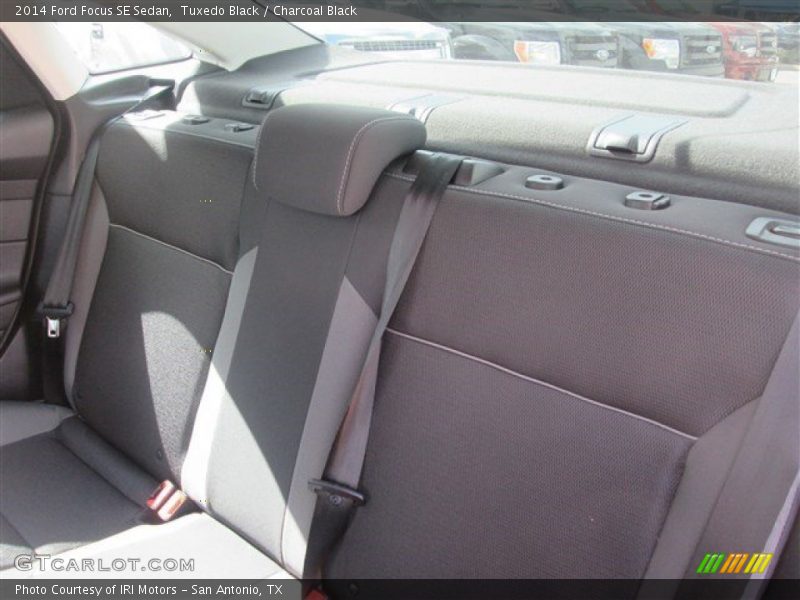 Tuxedo Black / Charcoal Black 2014 Ford Focus SE Sedan