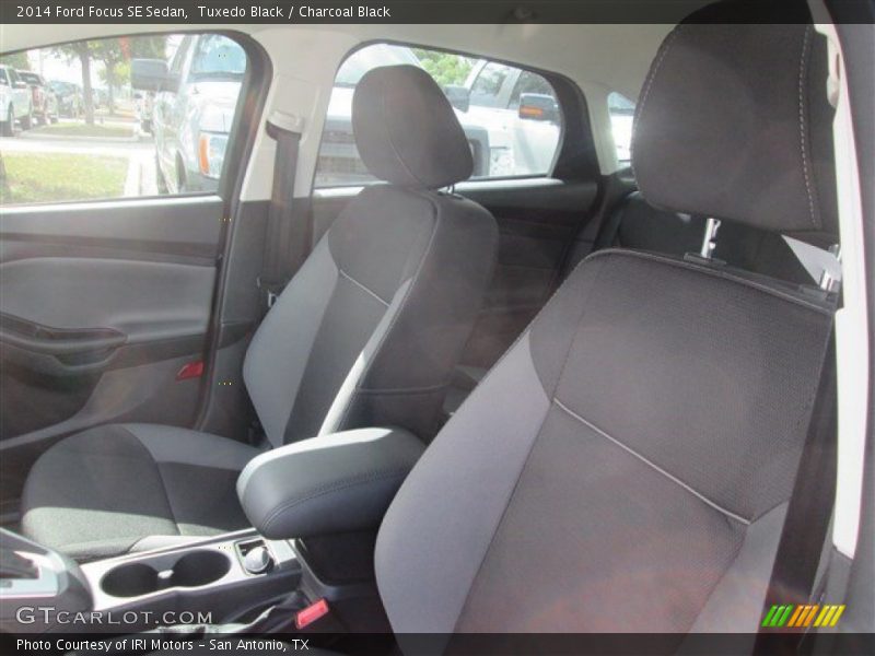 Tuxedo Black / Charcoal Black 2014 Ford Focus SE Sedan