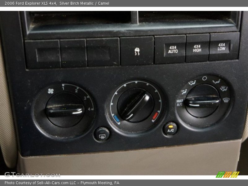 Silver Birch Metallic / Camel 2006 Ford Explorer XLS 4x4