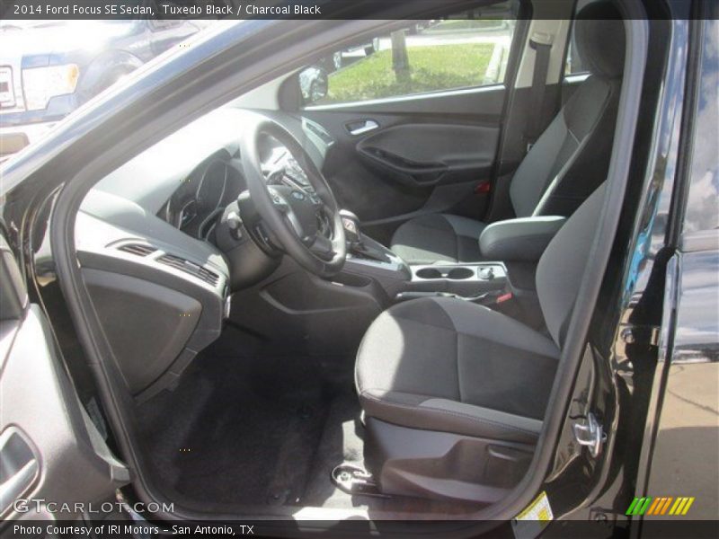 Tuxedo Black / Charcoal Black 2014 Ford Focus SE Sedan