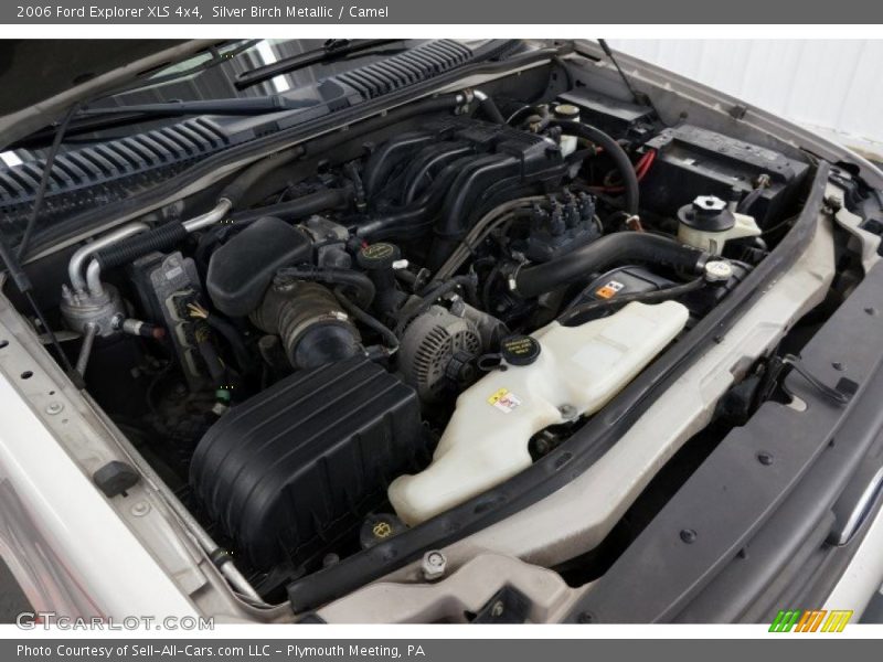 Silver Birch Metallic / Camel 2006 Ford Explorer XLS 4x4