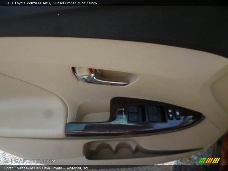 Sunset Bronze Mica / Ivory 2011 Toyota Venza I4 AWD