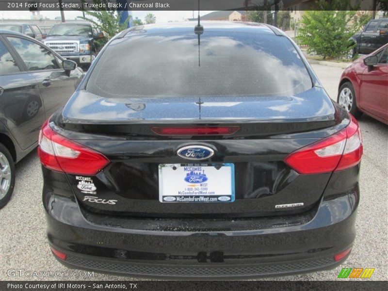 Tuxedo Black / Charcoal Black 2014 Ford Focus S Sedan