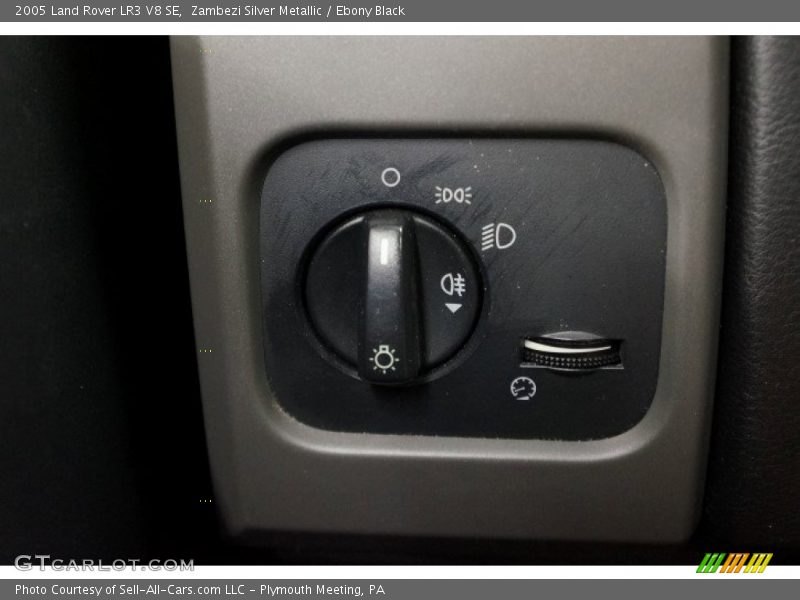 Zambezi Silver Metallic / Ebony Black 2005 Land Rover LR3 V8 SE