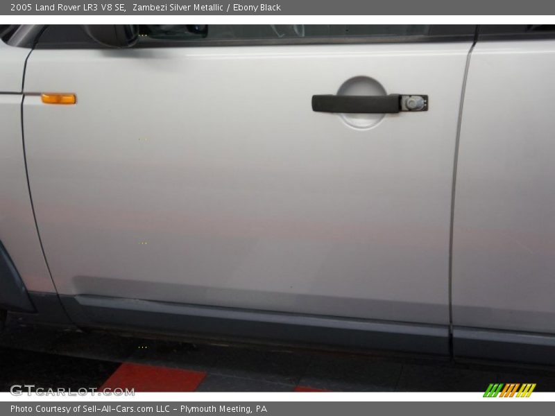 Zambezi Silver Metallic / Ebony Black 2005 Land Rover LR3 V8 SE