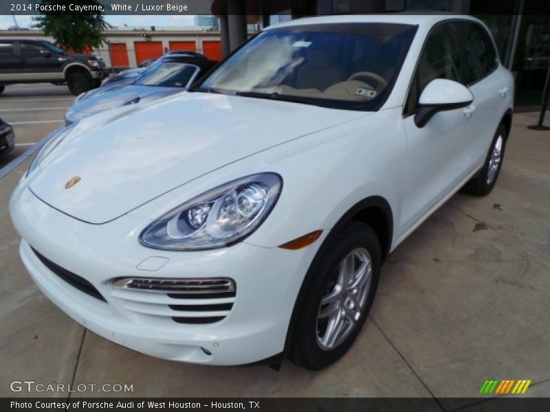 White / Luxor Beige 2014 Porsche Cayenne