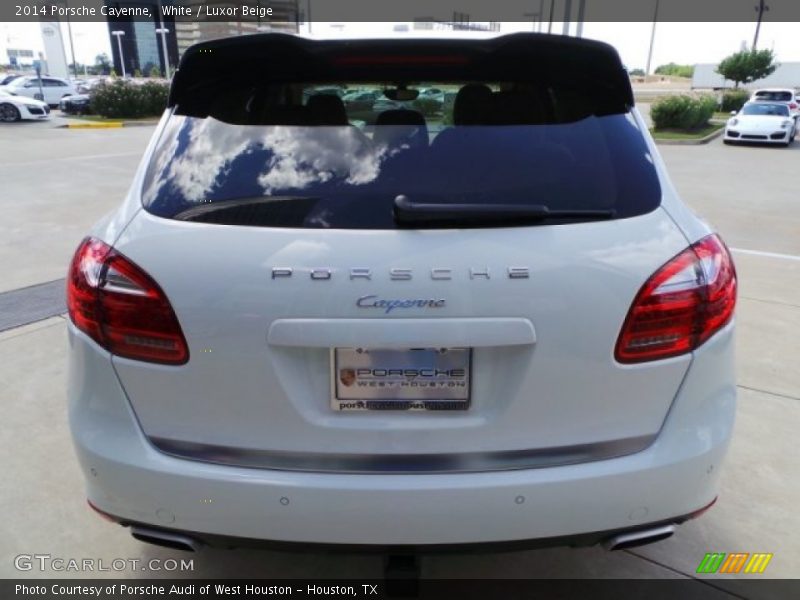 White / Luxor Beige 2014 Porsche Cayenne