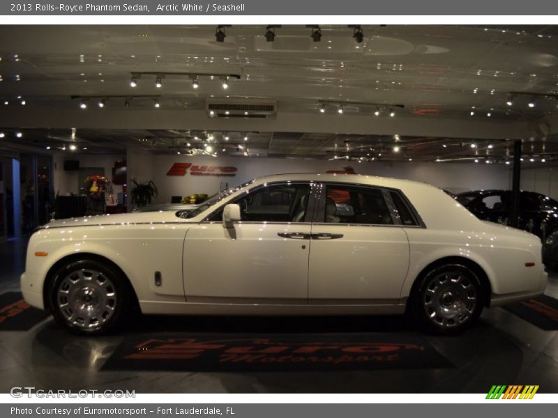 Arctic White / Seashell 2013 Rolls-Royce Phantom Sedan