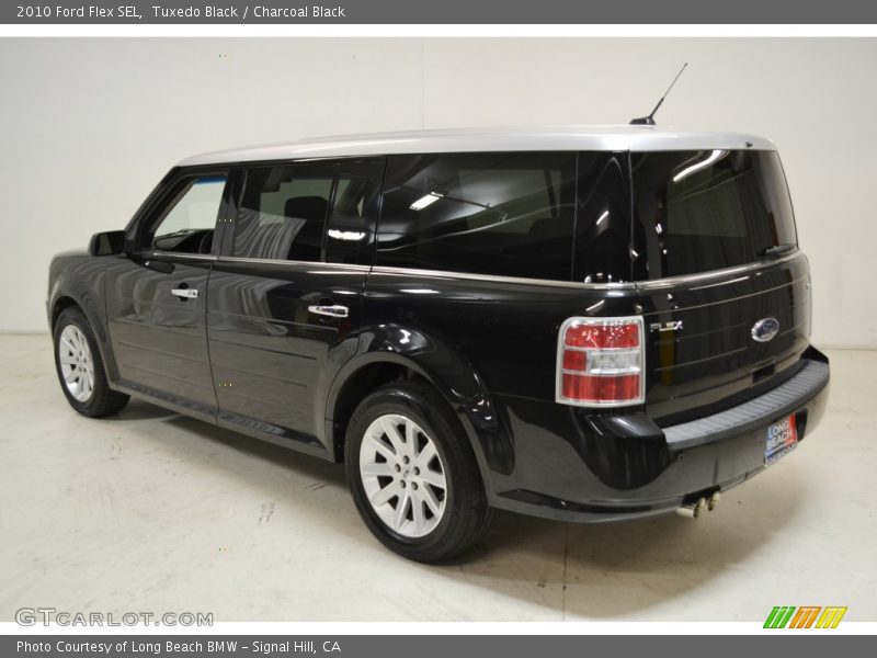 Tuxedo Black / Charcoal Black 2010 Ford Flex SEL