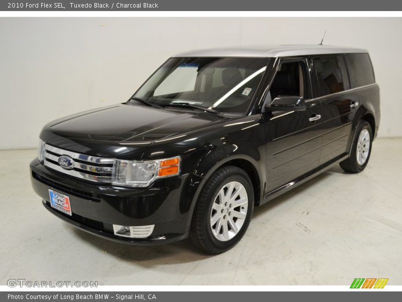 Tuxedo Black / Charcoal Black 2010 Ford Flex SEL