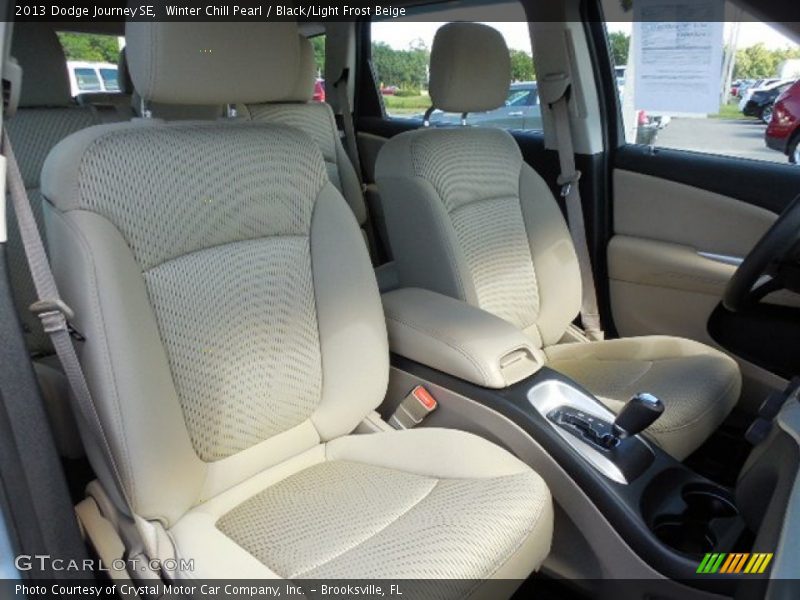 Winter Chill Pearl / Black/Light Frost Beige 2013 Dodge Journey SE
