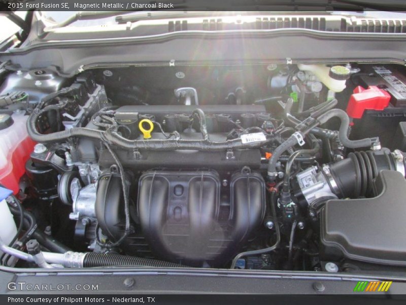  2015 Fusion SE Engine - 2.5 Liter DOHC 16-Valve iVCT Duratec 4 Cylinder