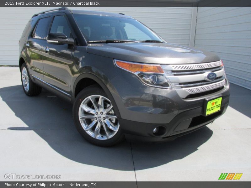 Magnetic / Charcoal Black 2015 Ford Explorer XLT