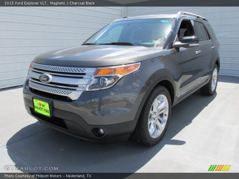 Magnetic / Charcoal Black 2015 Ford Explorer XLT