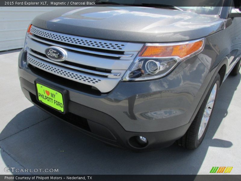 Magnetic / Charcoal Black 2015 Ford Explorer XLT