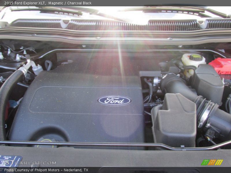 Magnetic / Charcoal Black 2015 Ford Explorer XLT