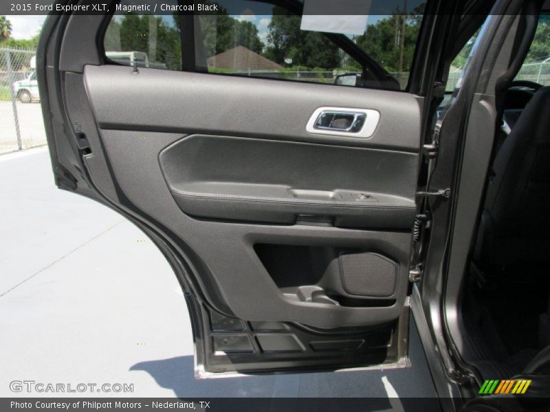 Magnetic / Charcoal Black 2015 Ford Explorer XLT