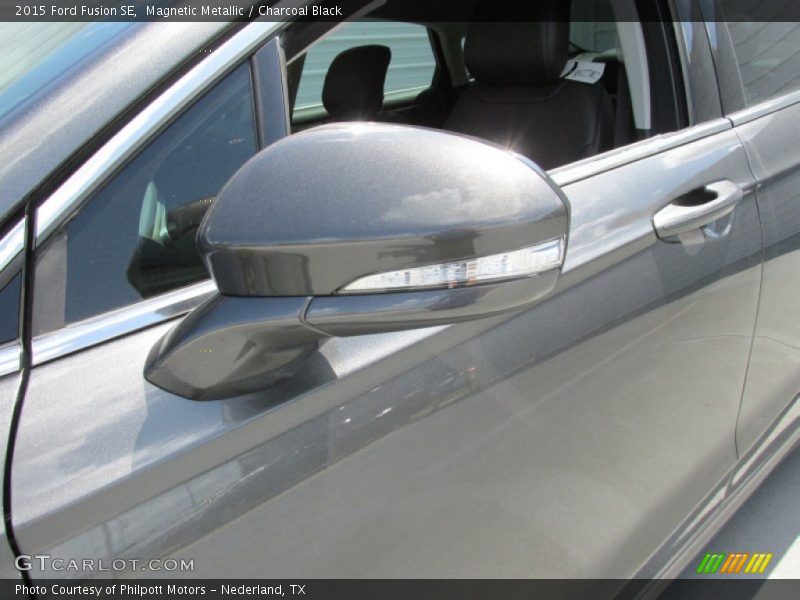 Magnetic Metallic / Charcoal Black 2015 Ford Fusion SE