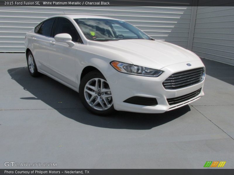 White Platinum Metallic / Charcoal Black 2015 Ford Fusion SE