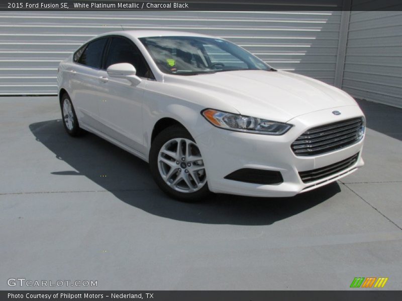 White Platinum Metallic / Charcoal Black 2015 Ford Fusion SE