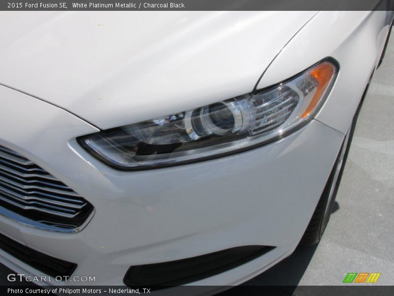 White Platinum Metallic / Charcoal Black 2015 Ford Fusion SE
