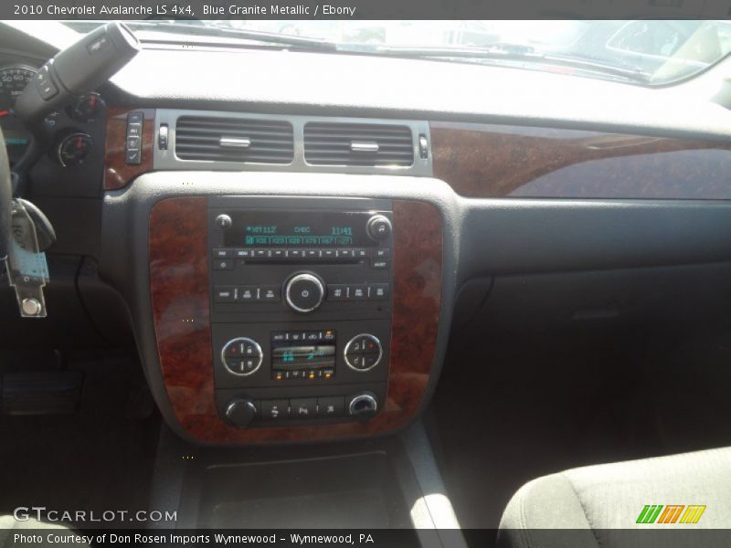 Blue Granite Metallic / Ebony 2010 Chevrolet Avalanche LS 4x4