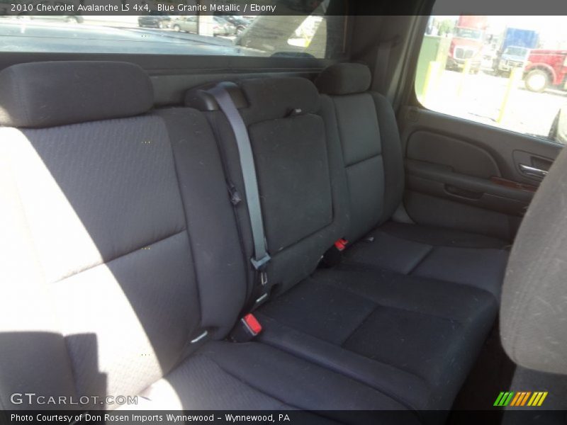 Blue Granite Metallic / Ebony 2010 Chevrolet Avalanche LS 4x4