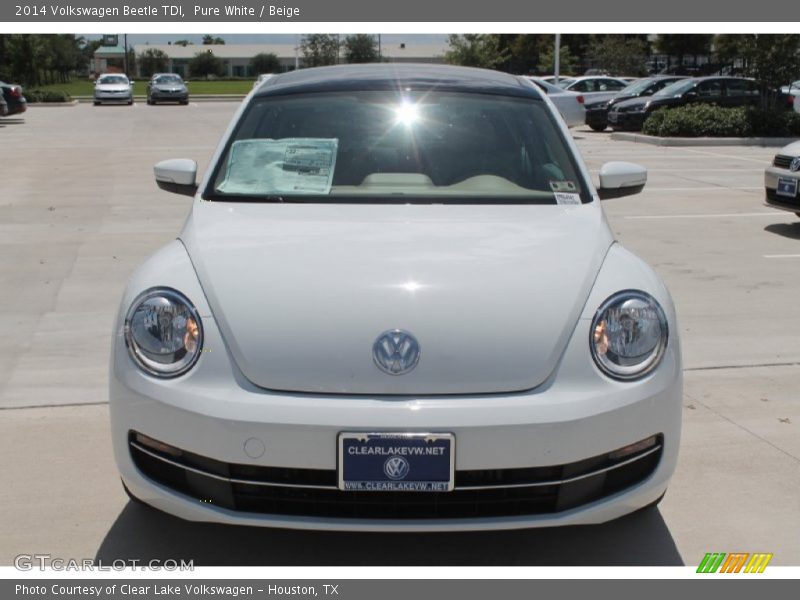 Pure White / Beige 2014 Volkswagen Beetle TDI