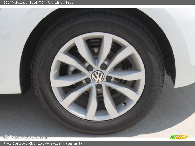 Pure White / Beige 2014 Volkswagen Beetle TDI