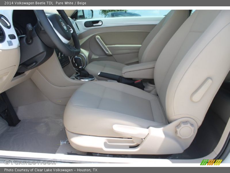 Pure White / Beige 2014 Volkswagen Beetle TDI